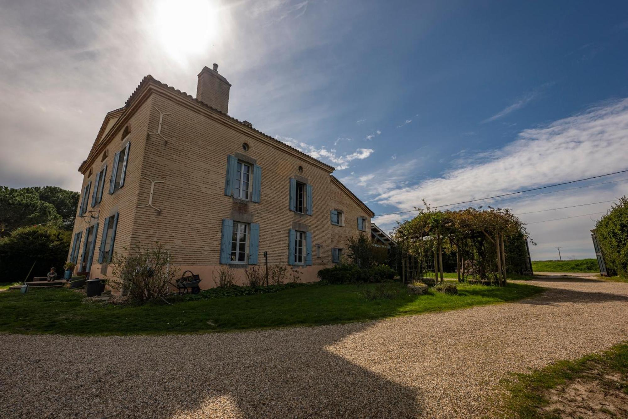 La Maison De L'Ecolieu Du Turc - Piscine Partagee Le Mas-dʼAgenais エクステリア 写真